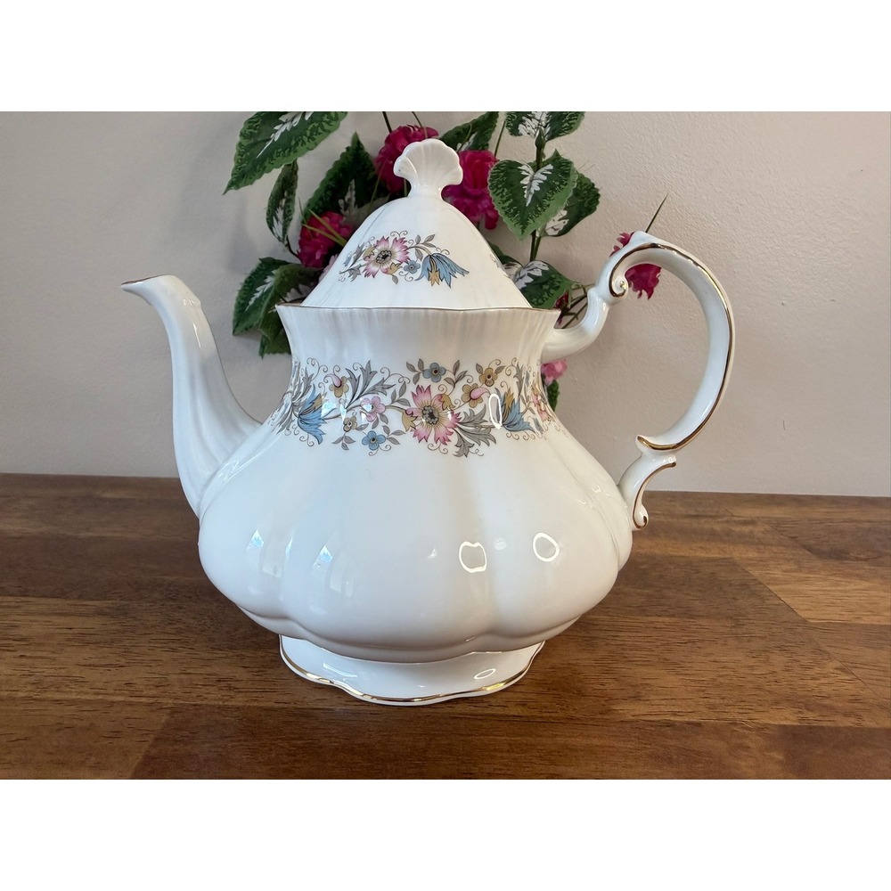 Paragon Meadowvale Teapot Fine Bone China England Floral Gold Trim Coffee Pot
